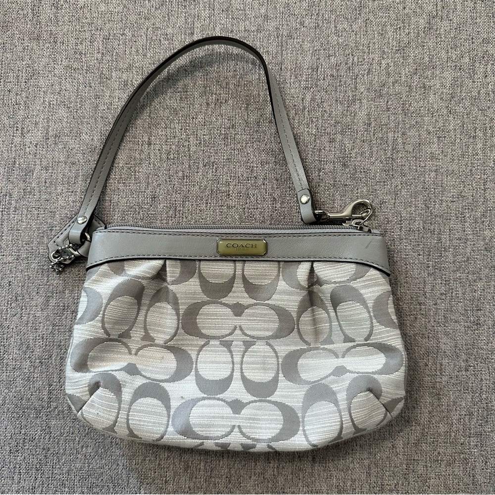 COACH Shantung Pleated Grey Clutch Wristlet Bag Silver Accents F48754
